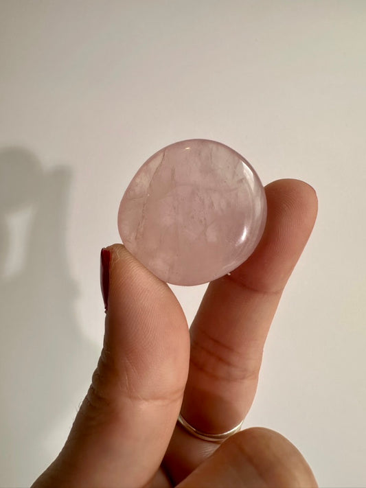 Rose Quartz Mini Flat Palm