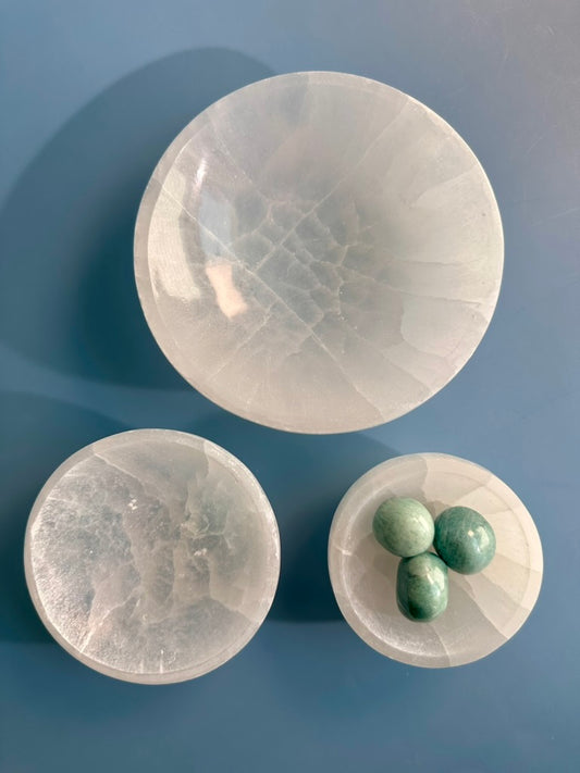Small Round Satin Spar (Selenite) Bowl