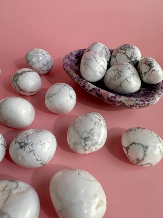 Howlite Tumble