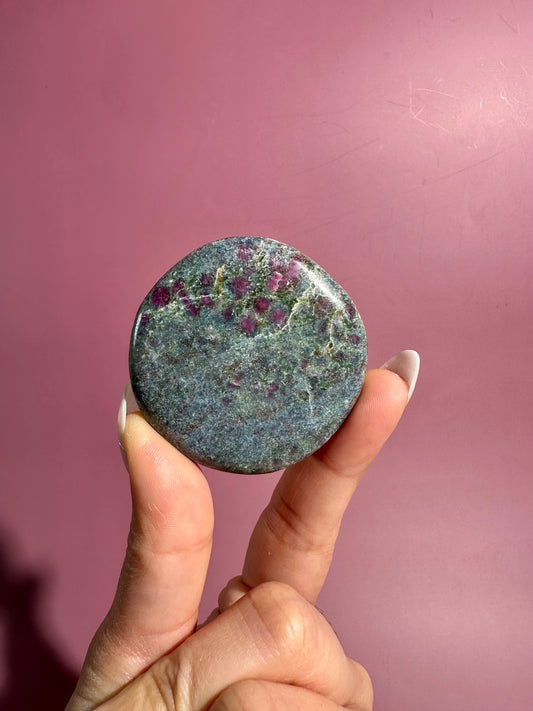 Ruby Fuchsite Round Flat Palm