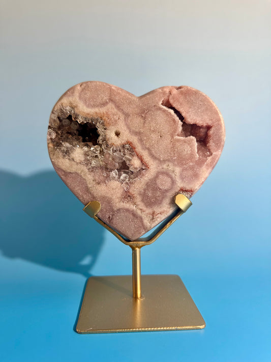 Pink Amethyst Heart on Gold Stand – Option D