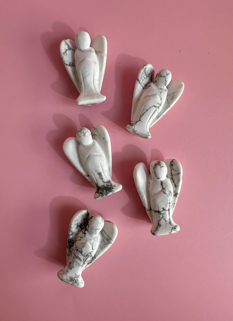 Howlite Angel