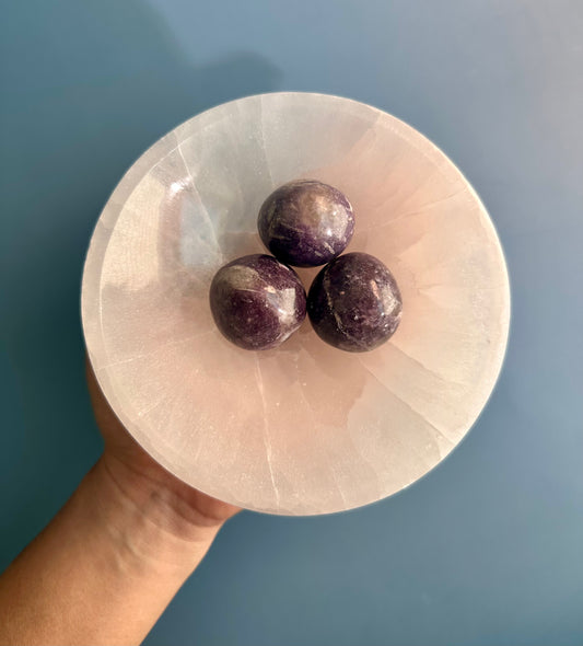 Large Round Satin Spar (Selenite) Bowl