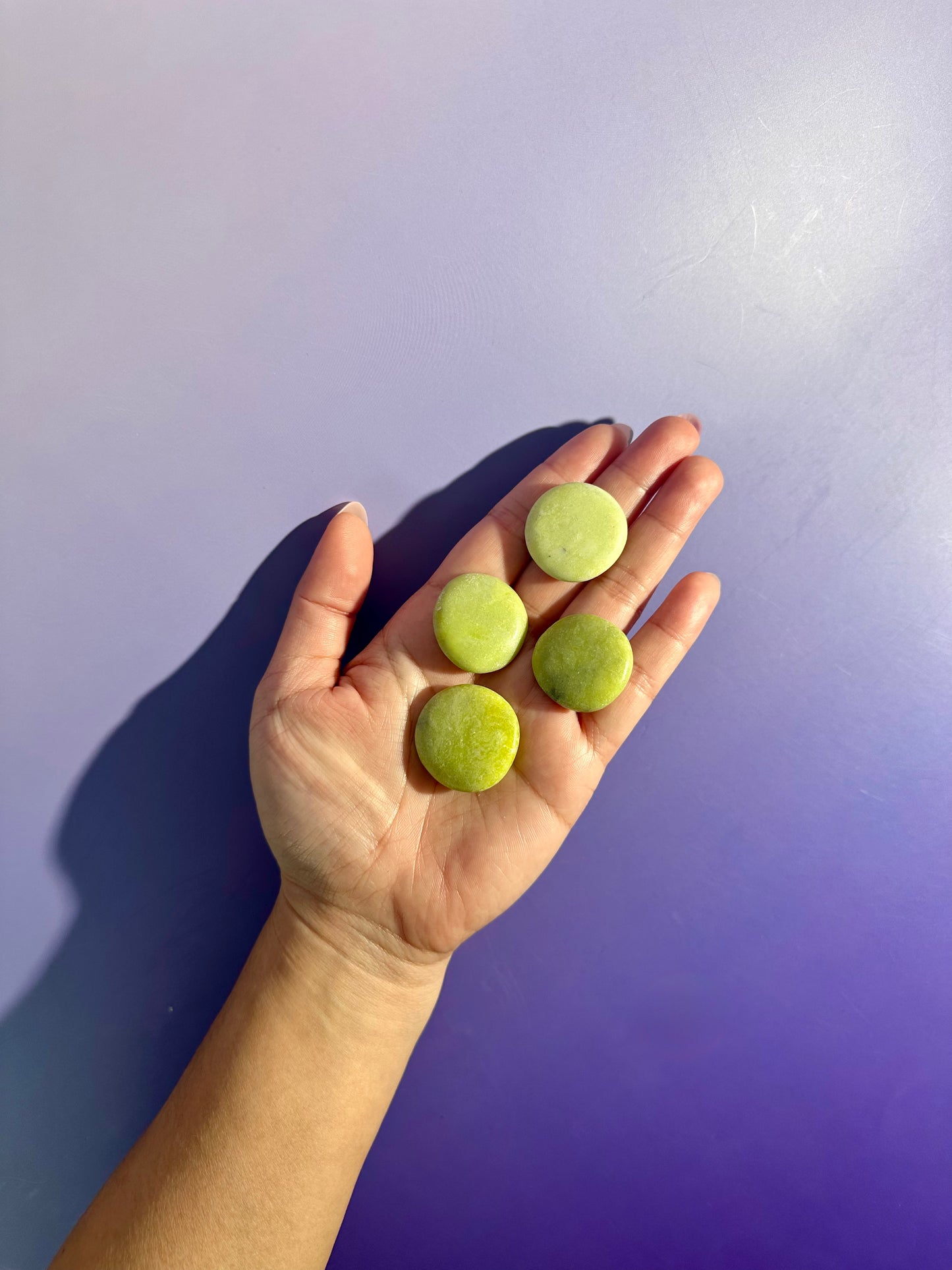 Serpentine Mini Round Flat Palm