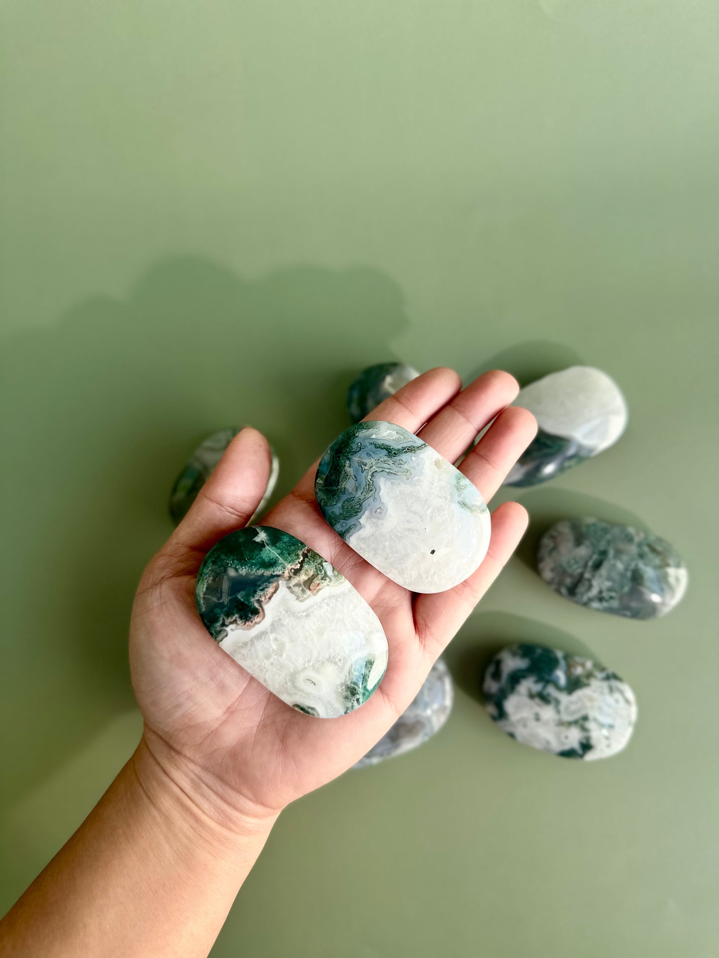 Moss Agate Palm Stone