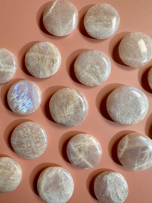 Moonstone Mini Flat Palm