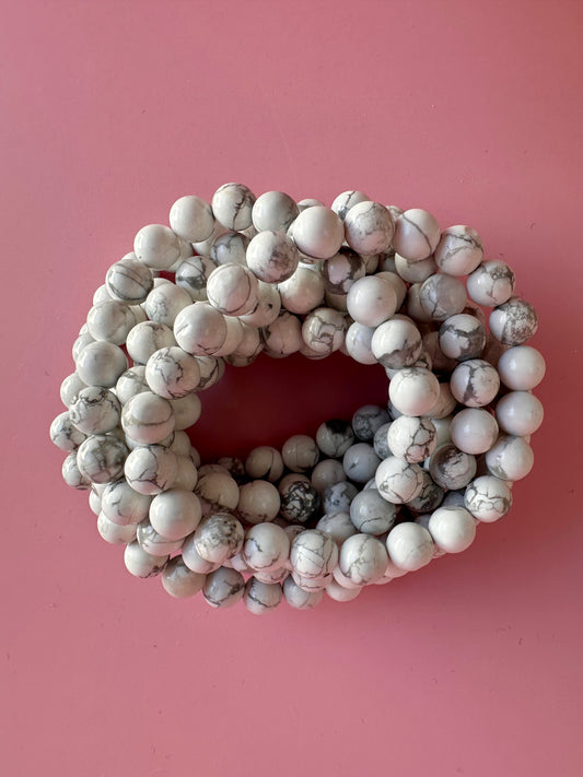 8mm Howlite Beaded Bracelet