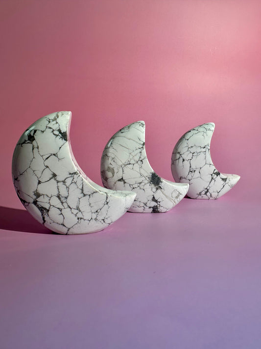 Howlite Self Standing Crescent Moon Carving