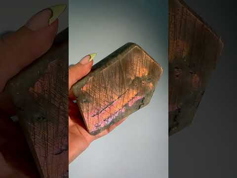 Large Sunset Flash Labradorite Standing Freeform – Option D