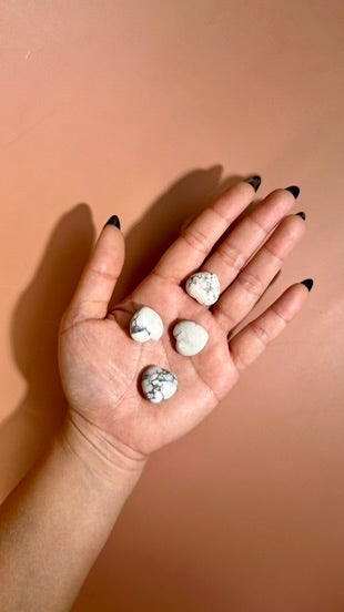 Mini Howlite Heart