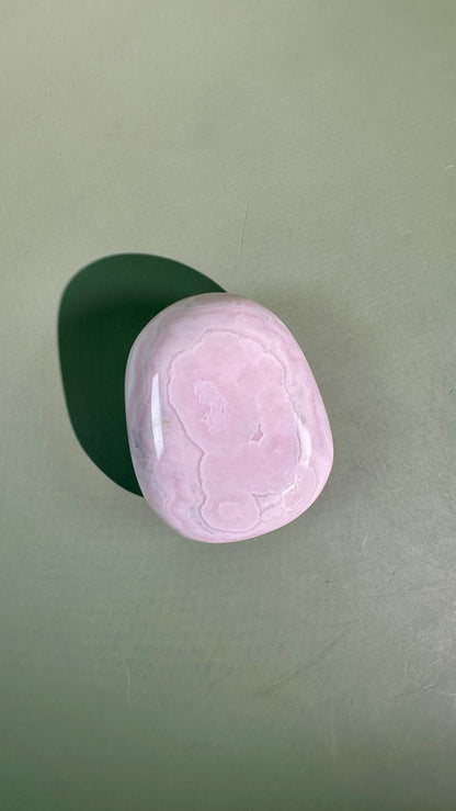Peruvian Pink Mangano Calcite Freeform UV Reactive – Option A