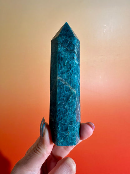 Blue Apatite Tower – Option B | Manifestation, Focus & Ocean Energy Crystal