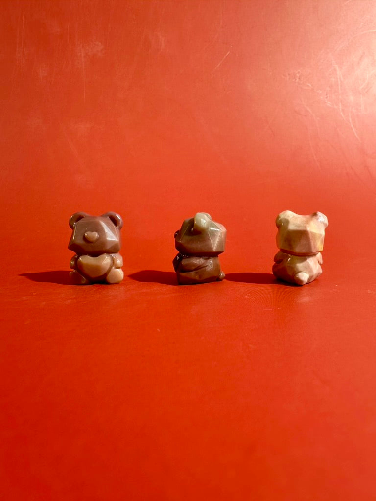 Mini Alashan Agate Sitting Bear | Crystal Carving