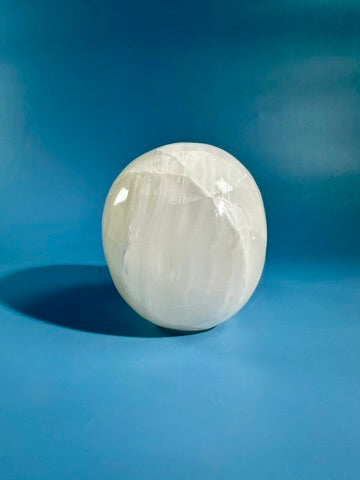 White Onyx Calcite Skull Carving (UV Reactive)