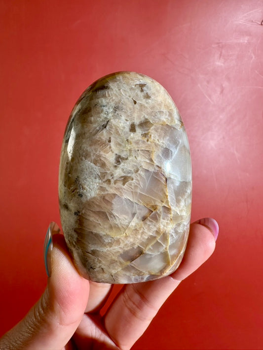 Peach Moonstone Standing Freeform – Option C | Collector Crystal, Balance & Gentle Transformation