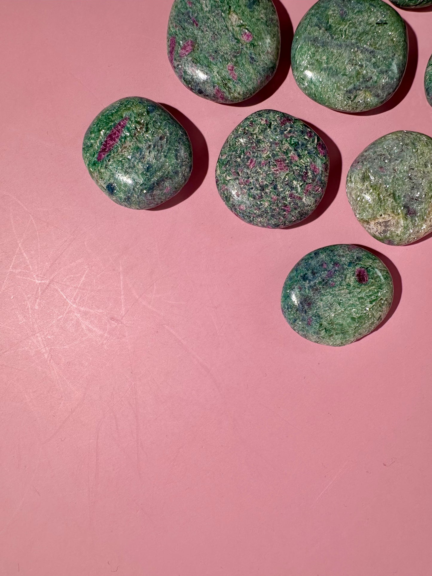 Ruby Fuchsite Mini Round Flat Palm