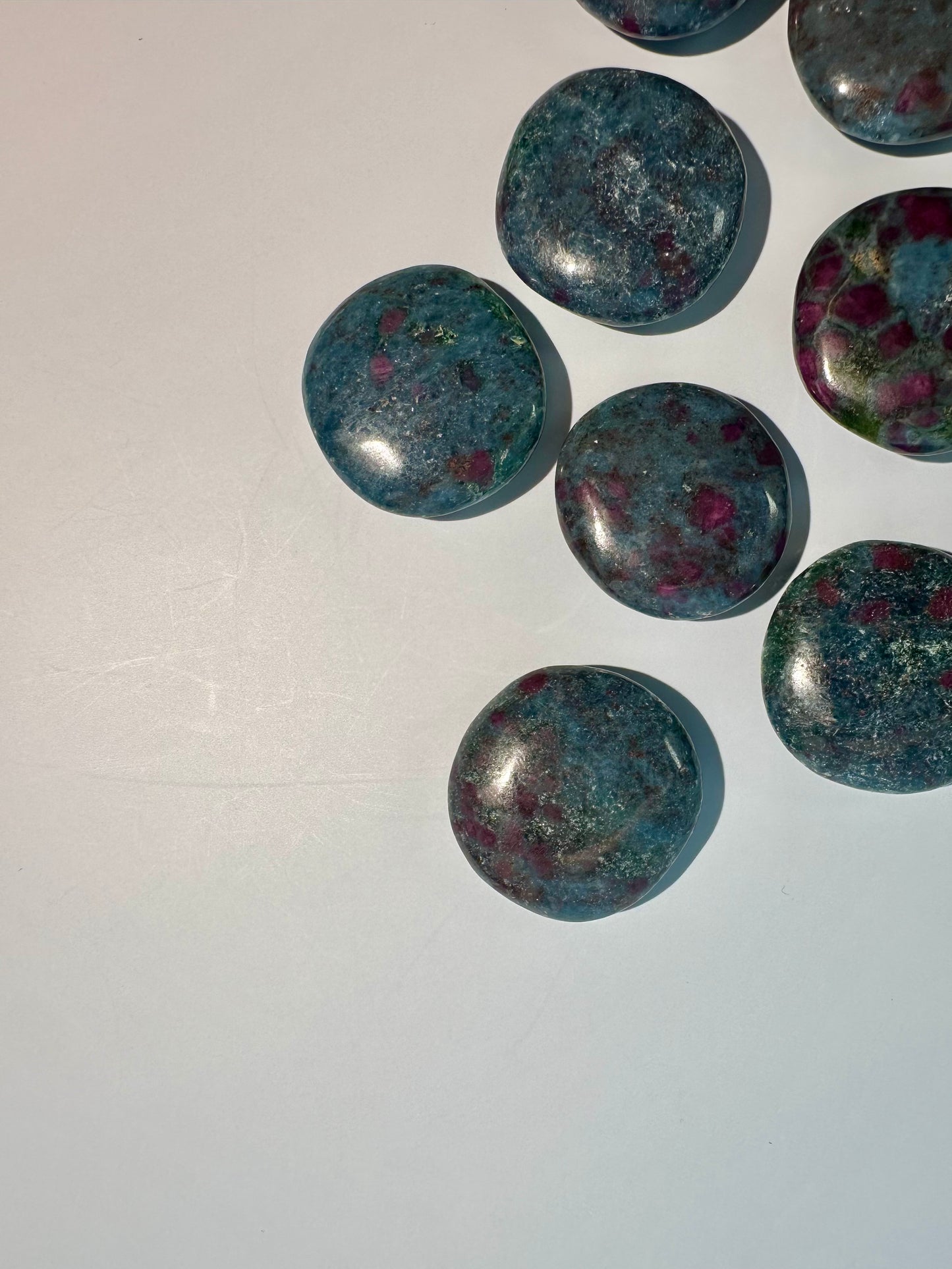 Ruby Kyanite Mini Round Flat Palm