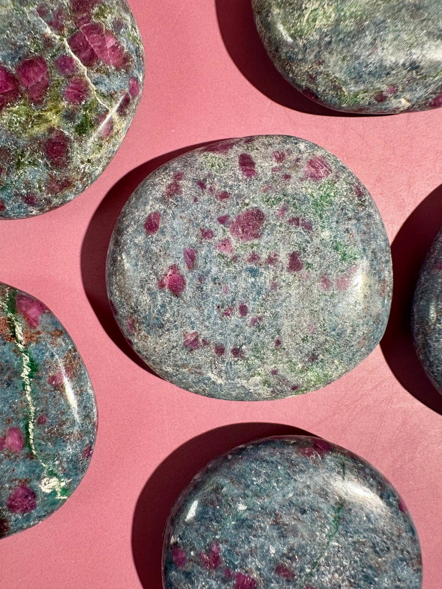 Ruby Fuchsite Round Flat Palm
