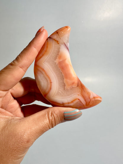 Carnelian Agate Crescent Moon on Black Stand – Option B | Confidence, Creativity & Joy Energy