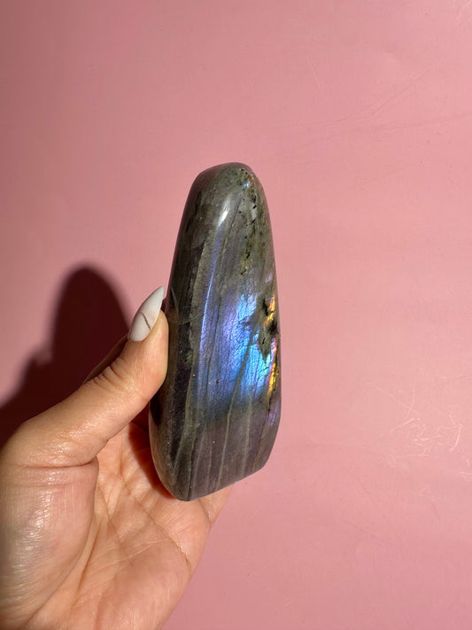 Medium Purple Flash Labradorite Standing Freeform – Option H