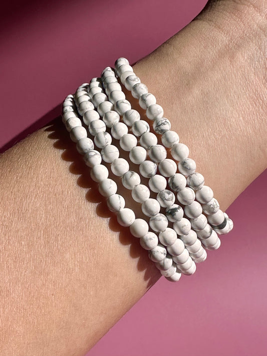 4mm Howlite Beaded Bracelet