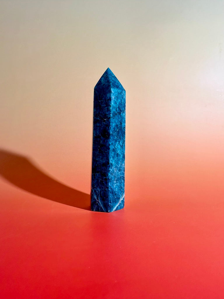 Blue Apatite Tower – Option B | Manifestation, Focus & Ocean Energy Crystal