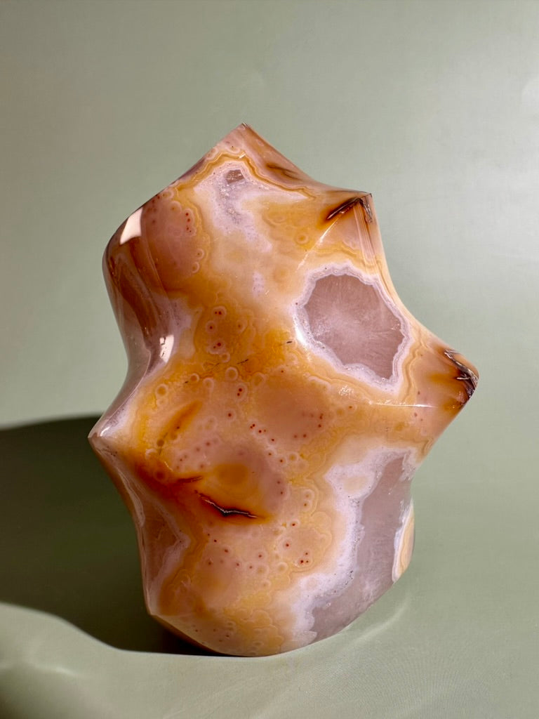 Carnelian Flame – Option I | Collector Statement Crystal, Strength & Transformation