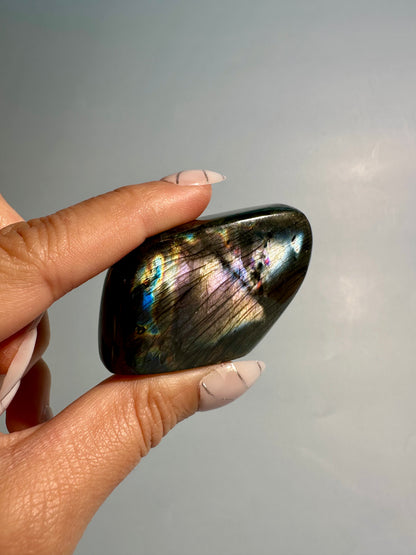 Small Rainbow Flash Labradorite Standing  Freeform – Option G