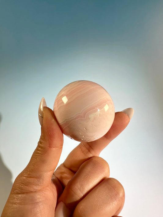 Peruvian Pink Mangano Calcite Sphere UV Reactive – Option A