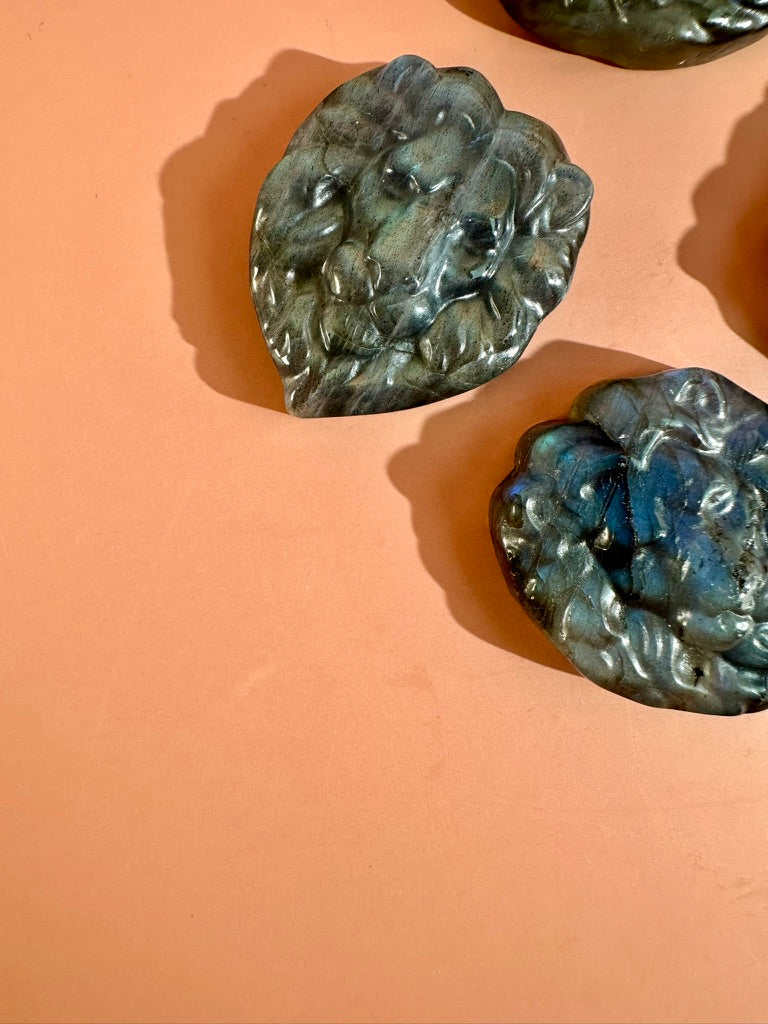 Labradorite Lion Head | Flashy Crystal Carving