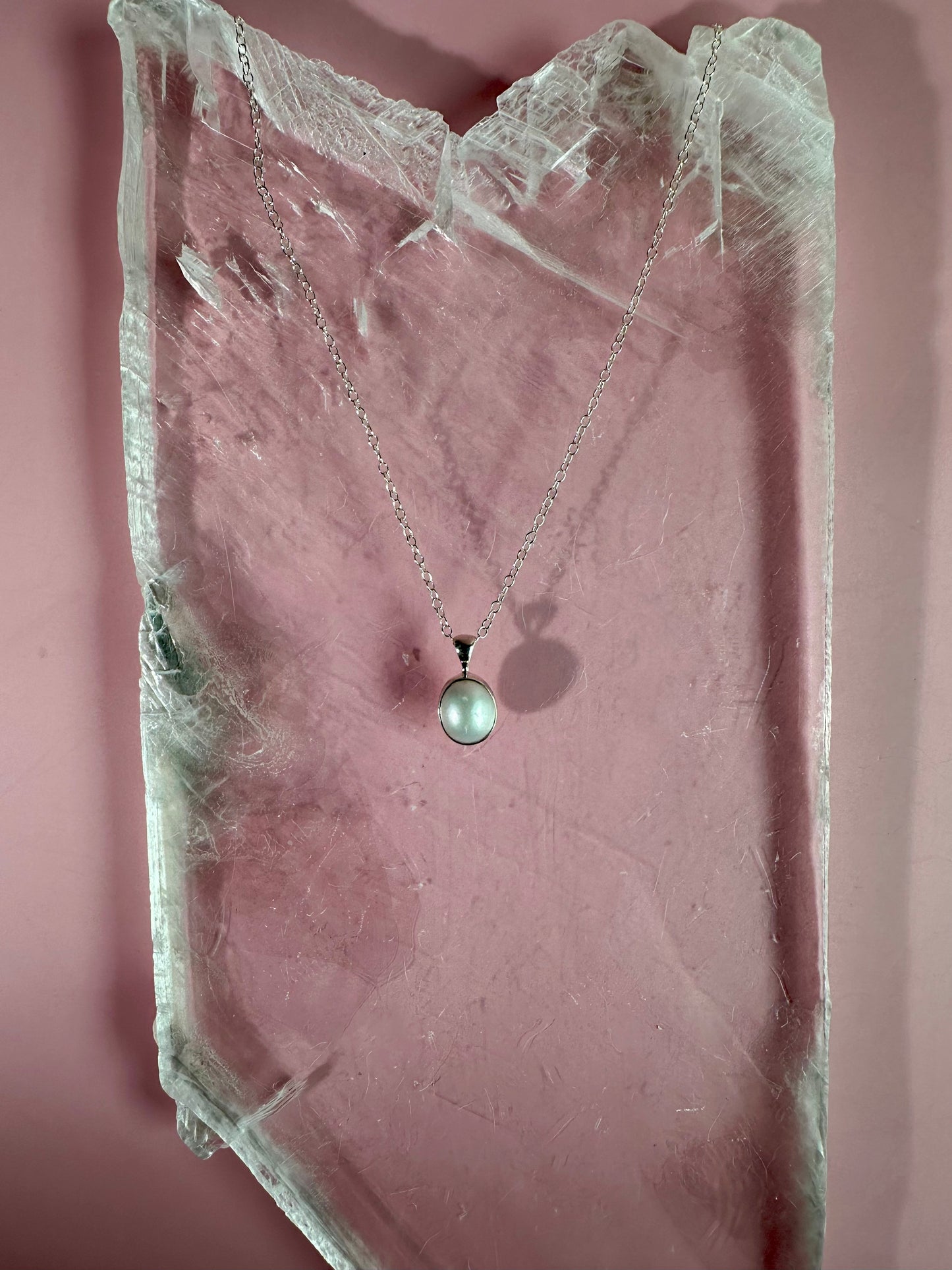 925 Sterling Silver Pearl Oval Bezel Pendant Necklace