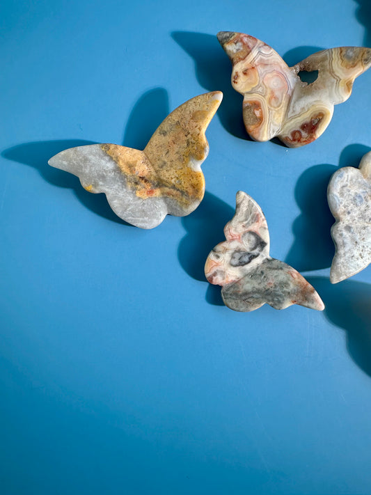 Small Yellow Crazy Lace Agate 3D Butterfly