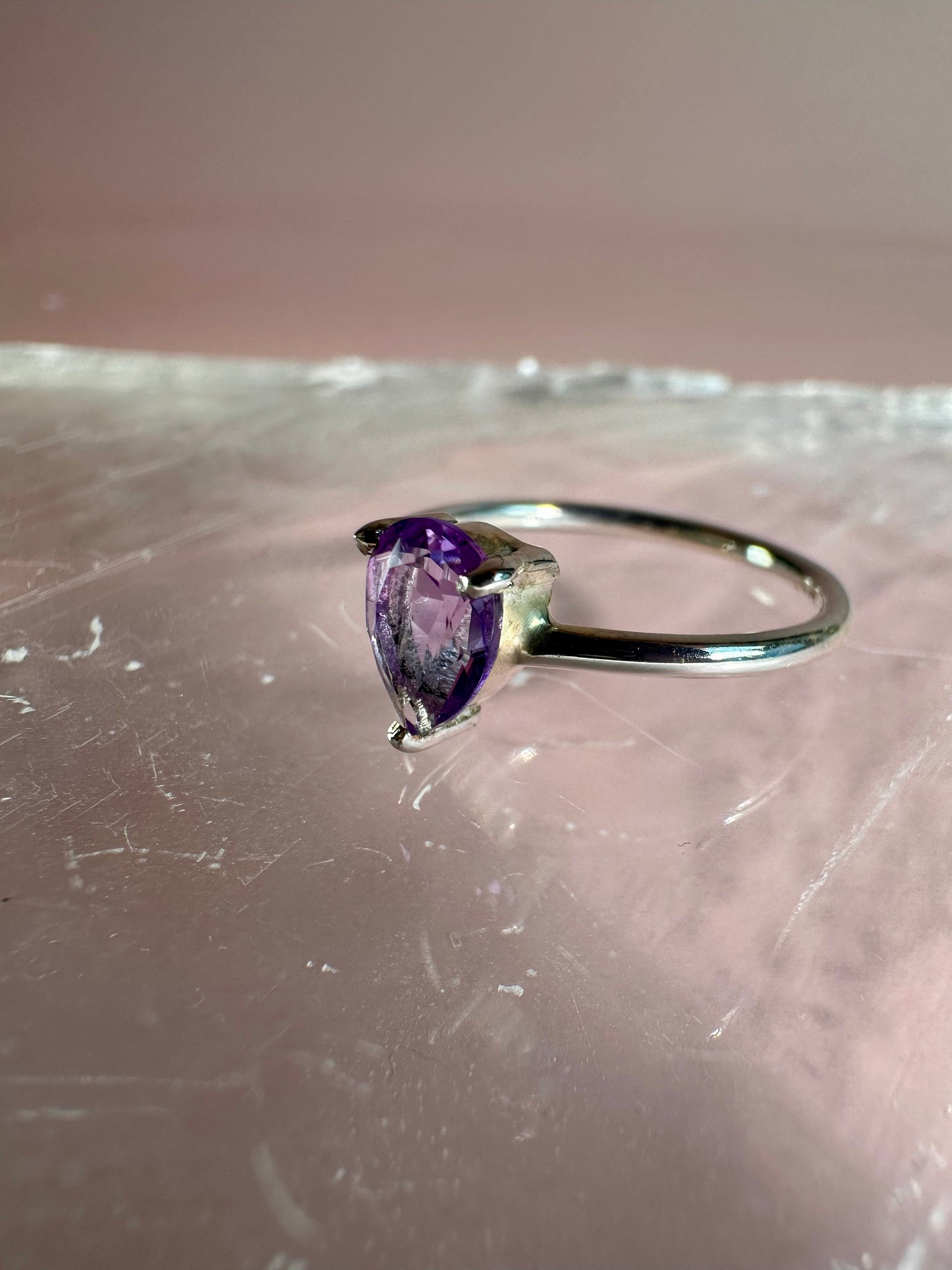 925 Sterling Silver Solitaire Pear Cut Faceted Amethyst 3-Prong Ring