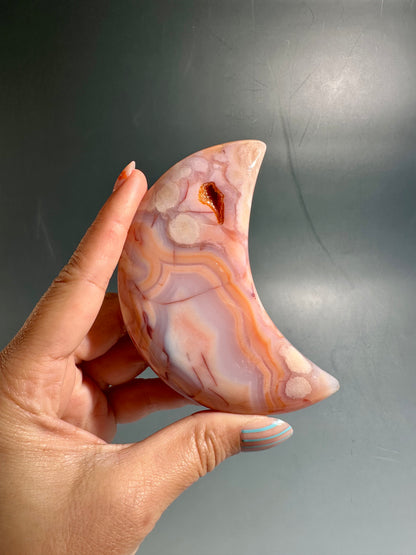 Carnelian Agate Crescent Moon on Black Stand – Option F | Passion, Optimism & Creativity Energy