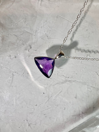 925 Sterling Silver Faceted Trillion (Triangle) Amethyst Bezel Necklace