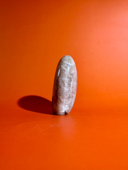 Peach Moonstone Standing Freeform – Option D | Self-Love, Intuition & Serene Energy Crystal