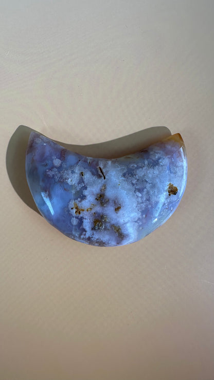 Flower Agate Crescent Moon – Option J
