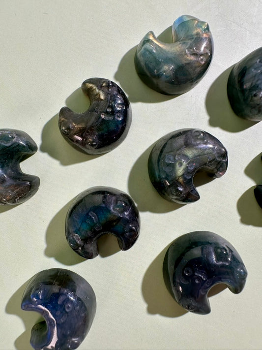 Small Labradorite Crescent Moon | Flashy Crystal Carving