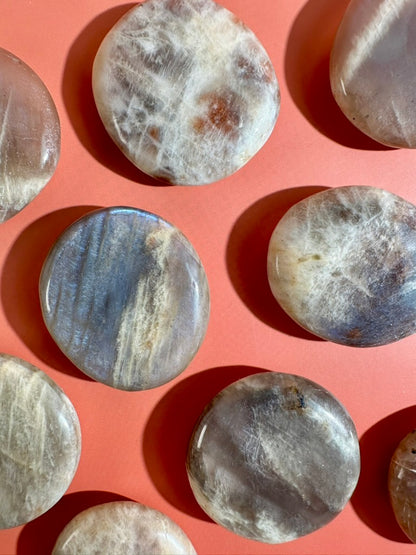 Sunstone Moonstone Round Flat Palm