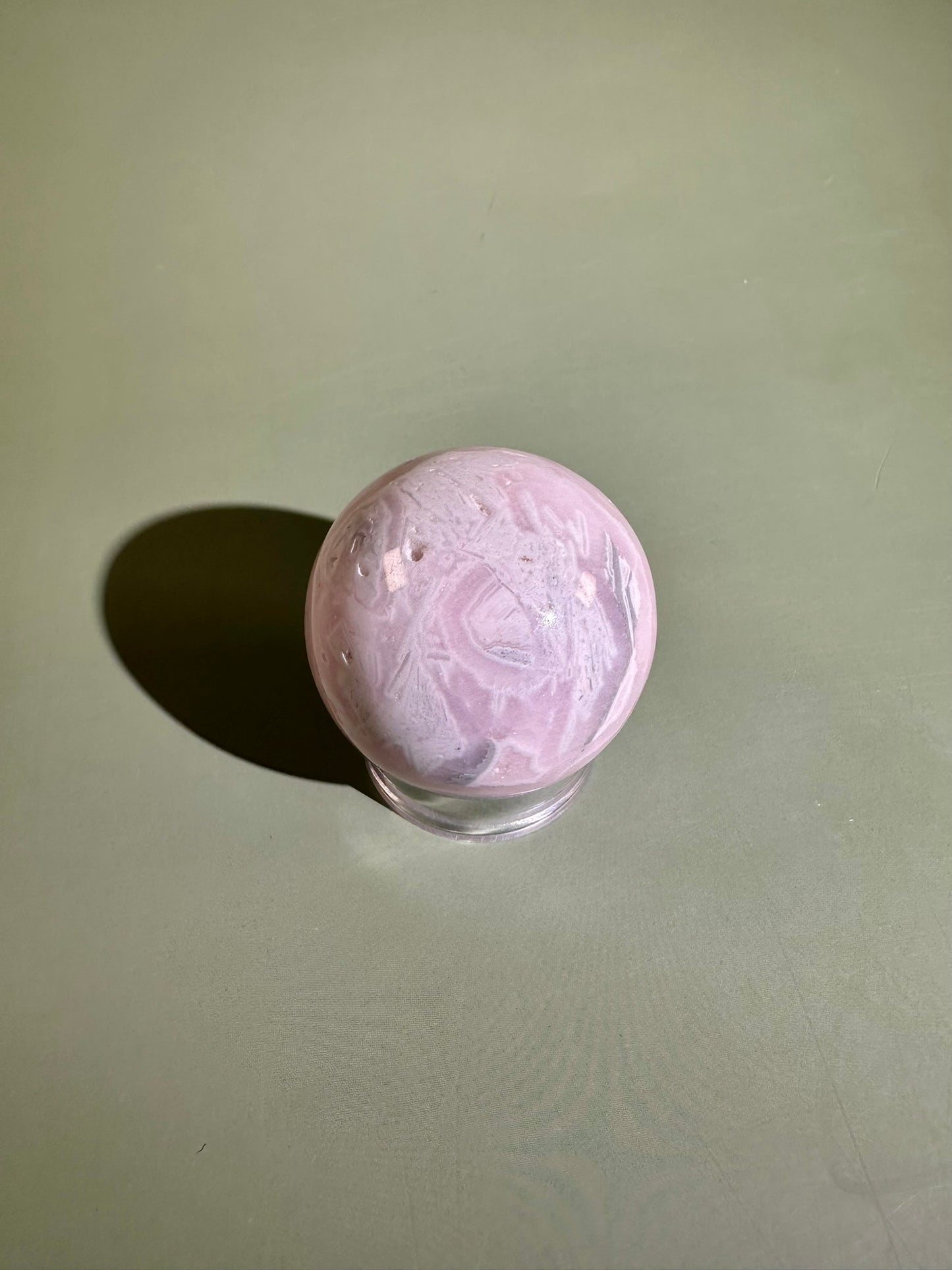 Peruvian Pink Mangano Calcite Sphere UV Reactive – Option D