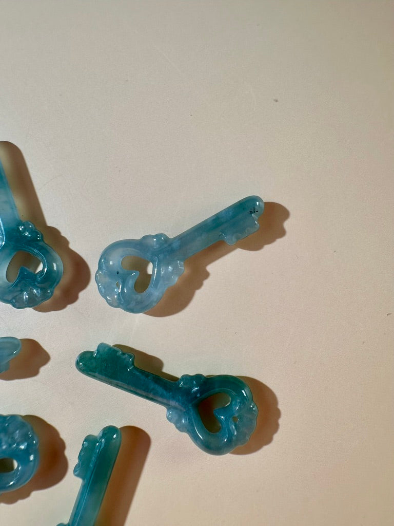 Small Blue Water Jade Heart Key | Crystal Carving