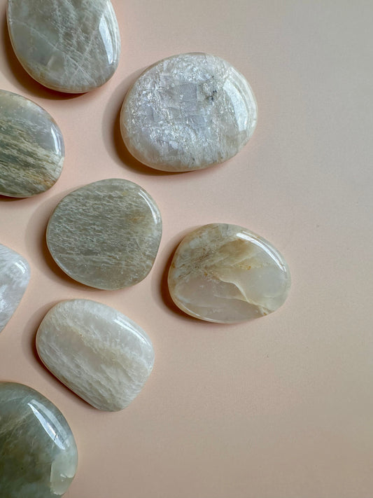 Moonstone Flat Palm