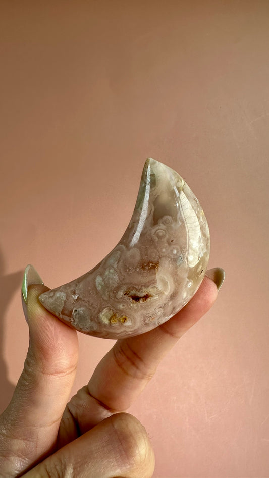 Flower Agate Crescent Moon – Option A