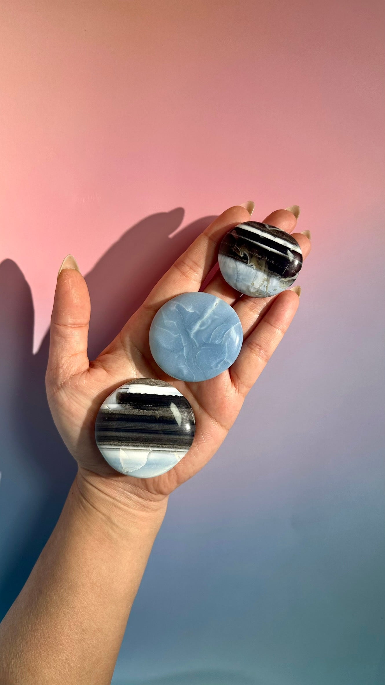 Blue Opal Round Flat Palm