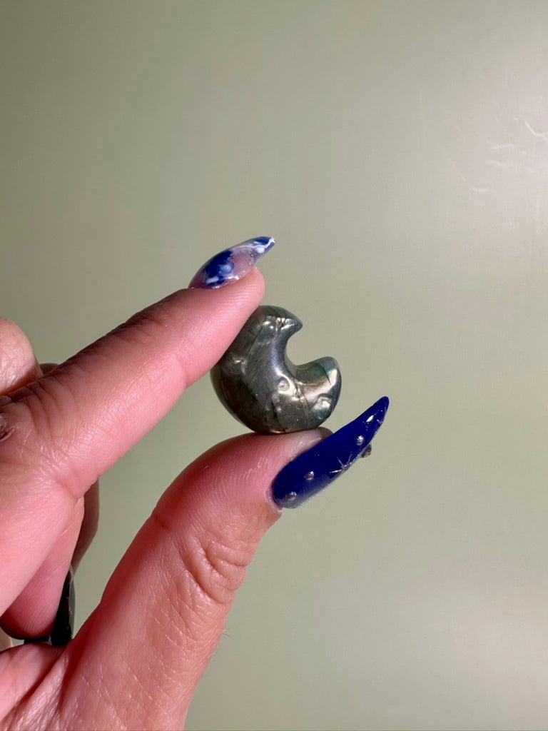 Small Labradorite Crescent Moon | Flashy Crystal Carving