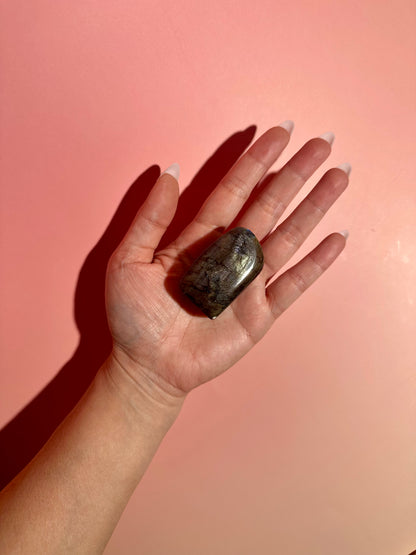 Small Oil Slick Rainbow Flash Labradorite Standing  Freeform – Option N