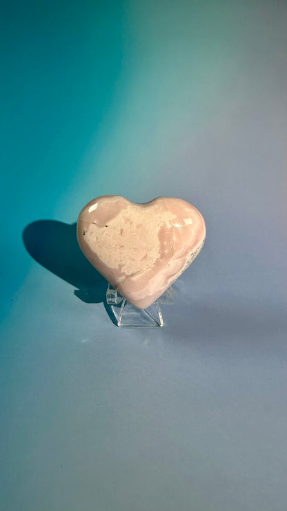 Peruvian Pink Mangano Calcite Heart UV Reactive – Option A