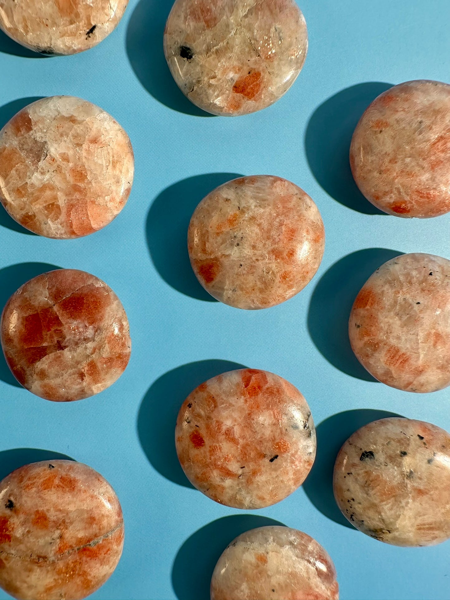 Sunstone Mini Round Flat Palm