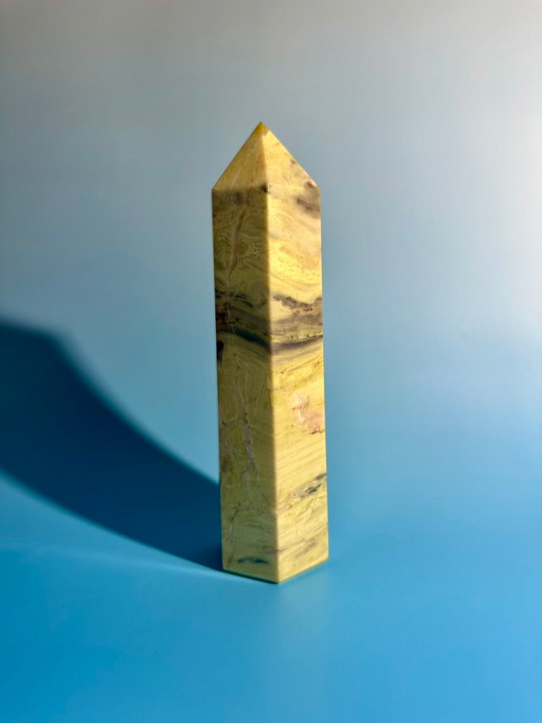Serpentine Tower | Renewal, Protection & Grounding Crystal Tower