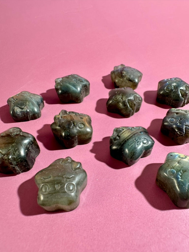 Mini Labradorite Smiley Star | Cute Crystal Carving